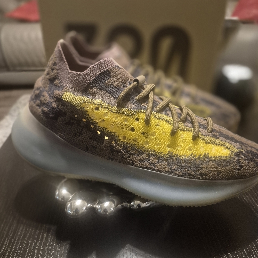 adidas Yeezy Boost 380 “LMNTE” - Picture 3 of 9